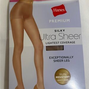 Hanes Premium Silky Ultra Sheer Pantyhose - Light Brown